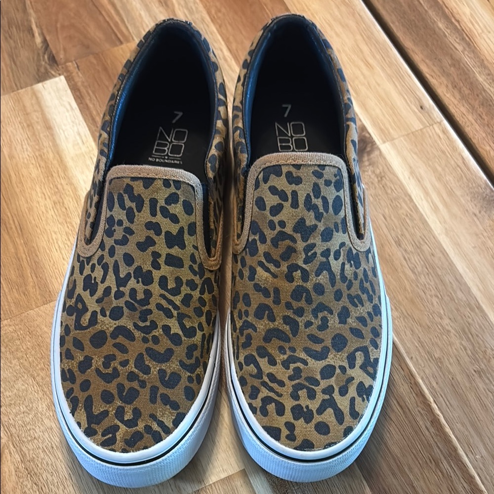 NOBO Sneakers in Trendy Design